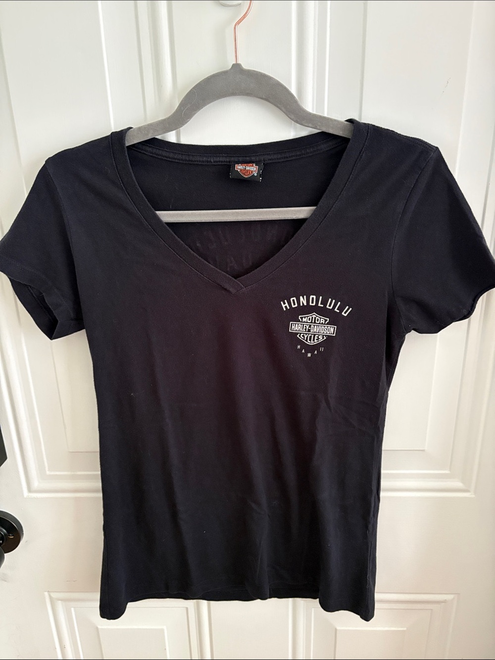 Harley-Davidson Black V-Neck Honolulu Logo Women's Tee